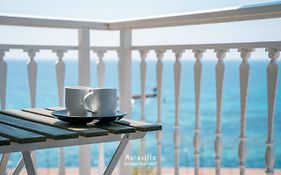 Maravilla Seaview Apartment